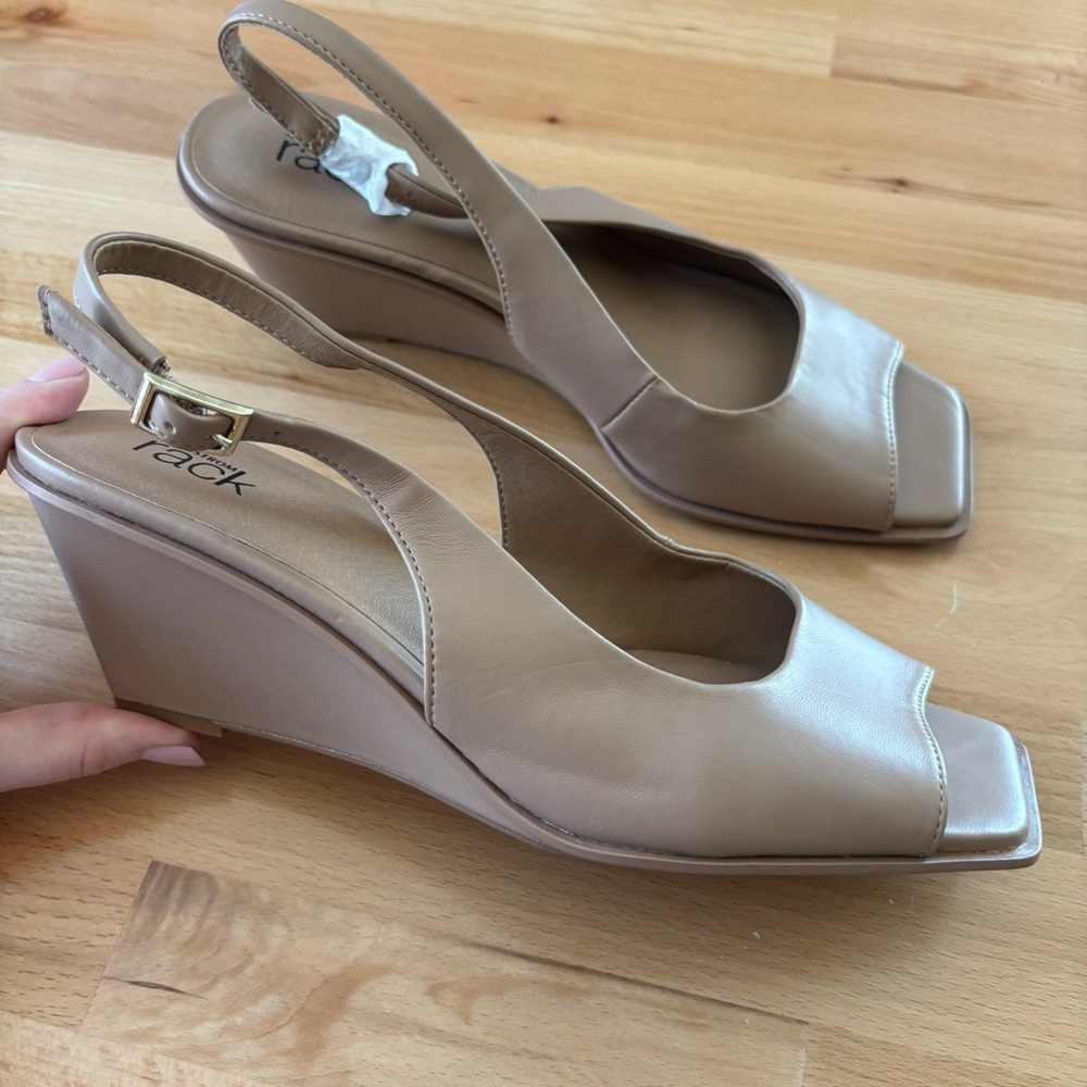 Nordstrom Beige/Taupe Leather Slingback Wedges